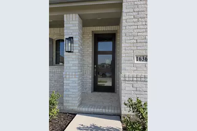 1636 Cornwall Avenue, Fort Worth, TX 76052 - Photo 4