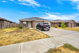 6011 Amelia Earhart Blvd, Killeen, TX 76543 - Photo 30