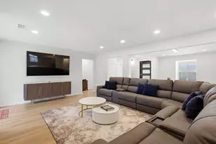 1705 Hatherly Dr, Plano, TX 75023 - Photo 2