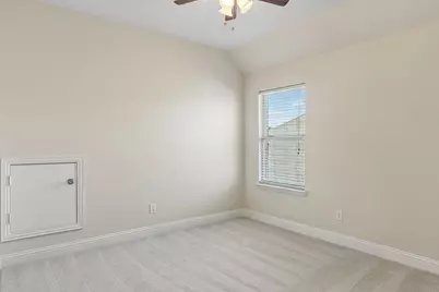 821 Llano Falls Drive, McKinney, TX 75071 - Photo 26