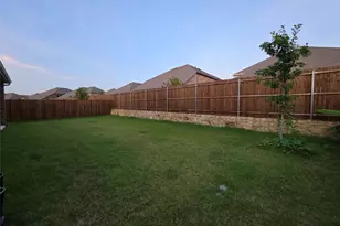 10108 Boxwood Wy, Aubrey, TX 76227 - Photo 20