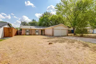 1116 Woodbrook St, Arlington, TX 76011 - Photo 2