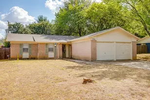 1116 Woodbrook St, Arlington, TX 76011 - Photo 4