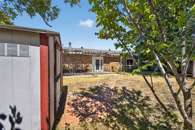 1305 Clark Trail, Grand Prairie, TX 75052 - Photo 24