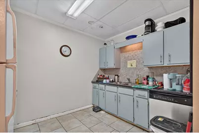 329 Centre Street, Dallas, TX 75208 - Photo 8