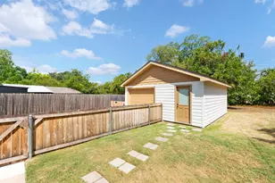 801 N 44th St, Waco, TX 76710 - Photo 24
