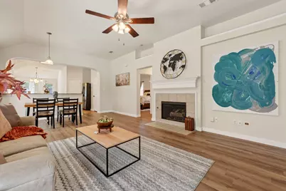 6105 Cheyenne Drive, The Colony, TX 75056 - Photo 4