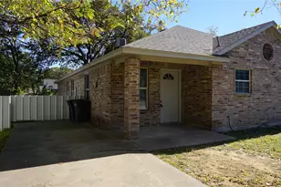 5105 Flamingo Rd, Fort Worth, TX 76119 - Photo 1