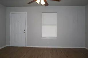 5105 Flamingo Rd, Fort Worth, TX 76119 - Photo 6