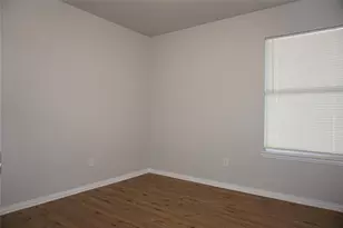 5105 Flamingo Rd, Fort Worth, TX 76119 - Photo 10