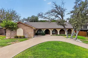 7624 Lake Highlands Dr, Fort Worth, TX 76179 - Photo 1