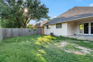 3113 Canton St, Greenville, TX 75402 - Photo 6