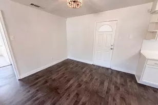 8540 Foxwood Ln, Dallas, TX 75217 - Photo 10