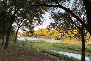8704 Frontier Ct, Granbury, TX 76048 - Photo 18