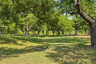 8704 Frontier Ct, Granbury, TX 76048 - Photo 2