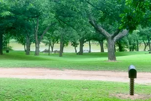 8704 Frontier Ct, Granbury, TX 76048 - Photo 38