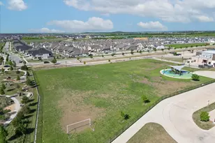 612 4th St, Argyle, TX 76226 - Photo 40
