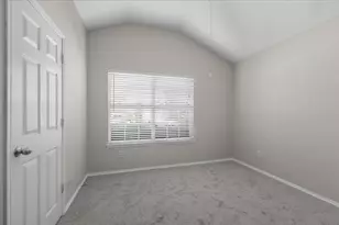 3604 Black Ranch Ct, Fort Worth, TX 76262 - Photo 6