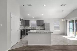 3604 Black Ranch Ct, Fort Worth, TX 76262 - Photo 16