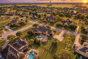 1 Clements Ct, Heath, TX 75032 - Photo 2