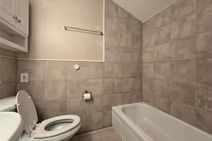 2223 Viewtop Ln, Arlington, TX 76012 - Photo 10