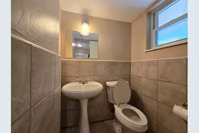 2223 Viewtop Lane #A, Arlington, TX 76012 - Photo 6