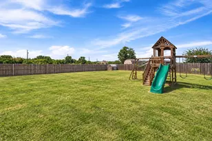 8001 County Rd 109, Alvarado, TX 76009 - Photo 22