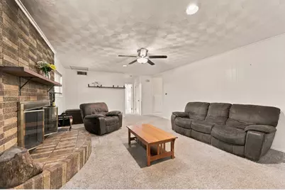 924 Wade Drive, Bedford, TX 76022 - Photo 10