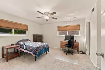 924 Wade Drive, Bedford, TX 76022 - Photo 18