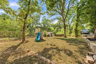 924 Wade Dr, Bedford, TX 76022 - Photo 34