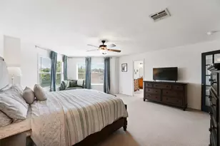 7536 Brentwood Stair Rd, Fort Worth, TX 76112 - Photo 12