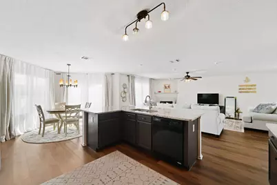 7536 Brentwood Stair Road, Fort Worth, TX 76112 - Photo 8