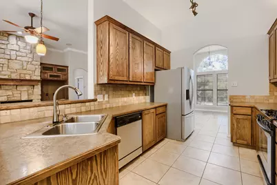 1104 Irwin Drive, Hurst, TX 76053 - Photo 14