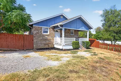 1801 E Harvey Avenue, Fort Worth, TX 76104 - Photo 2