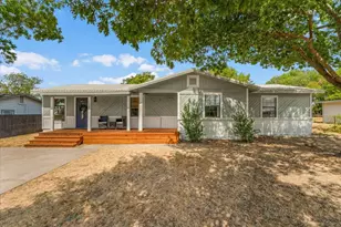 124 James St, Aledo, TX 76008 - Photo 4