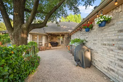 400 Watters Crossing Court, Allen, TX 75013 - Photo 4