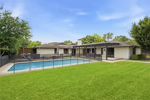 5857 Charlestown Dr, Dallas, TX 75230 - Photo 34