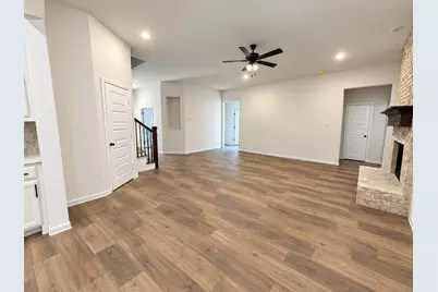 421 McAlpine Drive, Springtown, TX 76082 - Photo 10