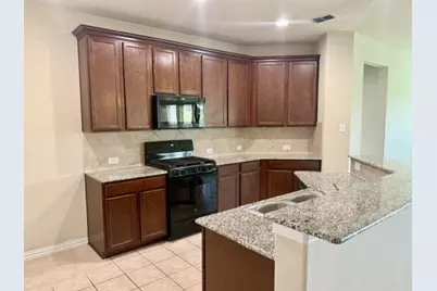 917 Bird Creek Drive, Little Elm, TX 75068 - Photo 8
