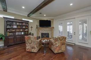 405 Dallas St, Argyle, TX 76226 - Photo 6
