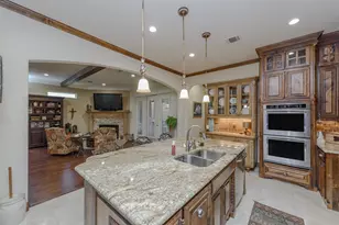 405 Dallas St, Argyle, TX 76226 - Photo 10