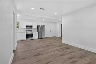 7917 Woodshire Dr, Dallas, TX 75232 - Photo 8