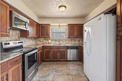 6229 Maple Springs Drive, Arlington, TX 76001 - Photo 20
