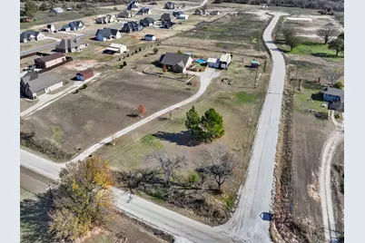 737 County Road 4699, Boyd, TX 76023 - Photo 32