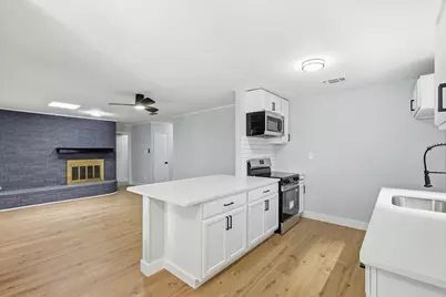 2202 E Mitchell Street, Arlington, TX 76010 - Photo 8