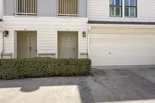 2403 Stutz Dr, Dallas, TX 75235 - Photo 2