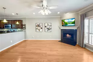 2403 Stutz Dr, Dallas, TX 75235 - Photo 12