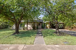1606 N Woods St, Sherman, TX 75092 - Photo 1
