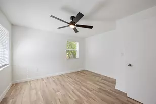 1606 N Woods St, Sherman, TX 75092 - Photo 18