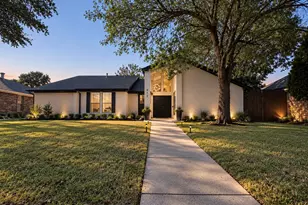 922 Thoreau Ln, Allen, TX 75002 - Photo 2